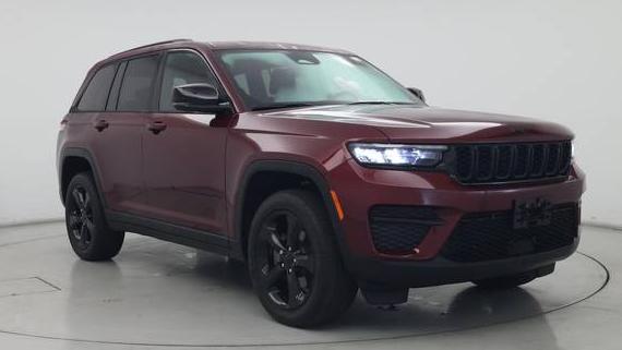 JEEP GRAND CHEROKEE 2023 1C4RJGAG2PC557252 image